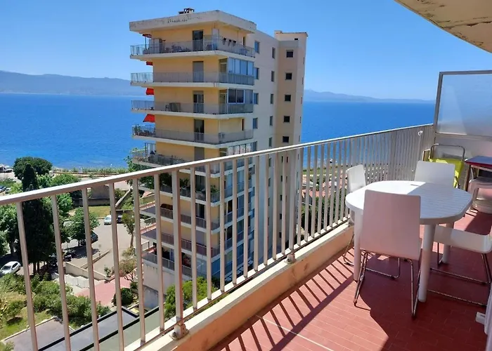 Sanguinaires Seaside Comfort: Beach-close In *